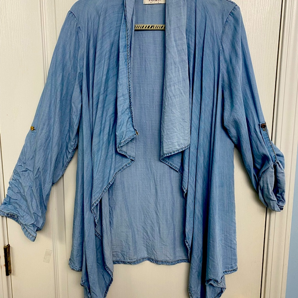 Soft, lightweight large jacket/ cardigan. Can be worn open or tied at the waist.